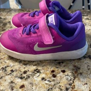 Size 8 c toddler purple shoes